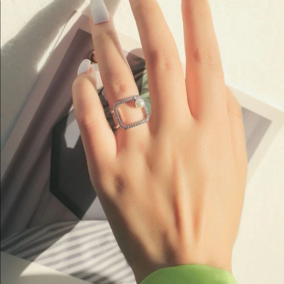 Faux pearl decor open ring - Picture 1 of 6